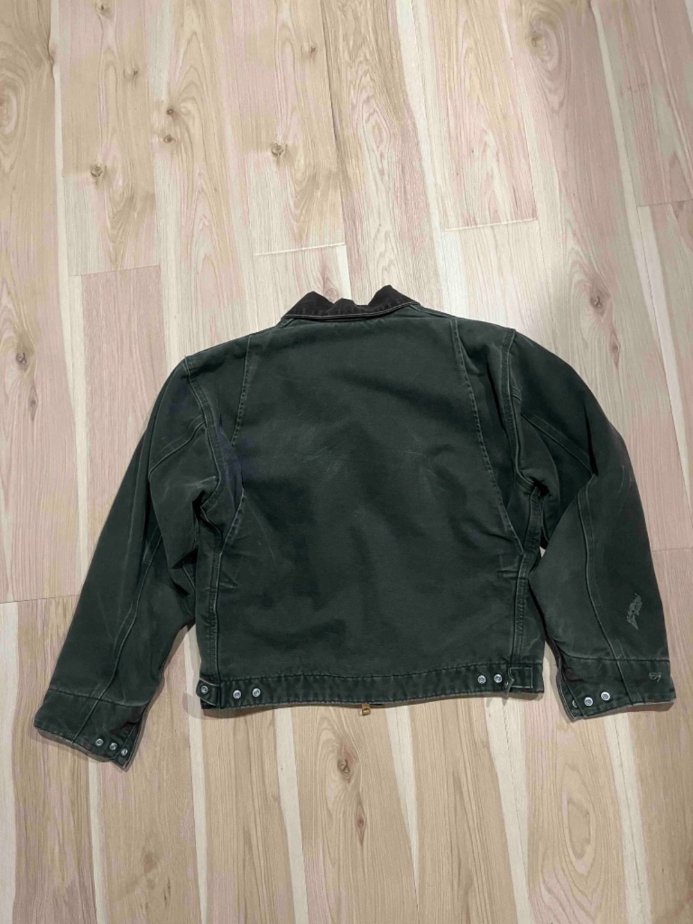 Vintage Carhartt Men's Faded Dark Green Blanket-Lined Detroit Jacket - Picture 4 of 4